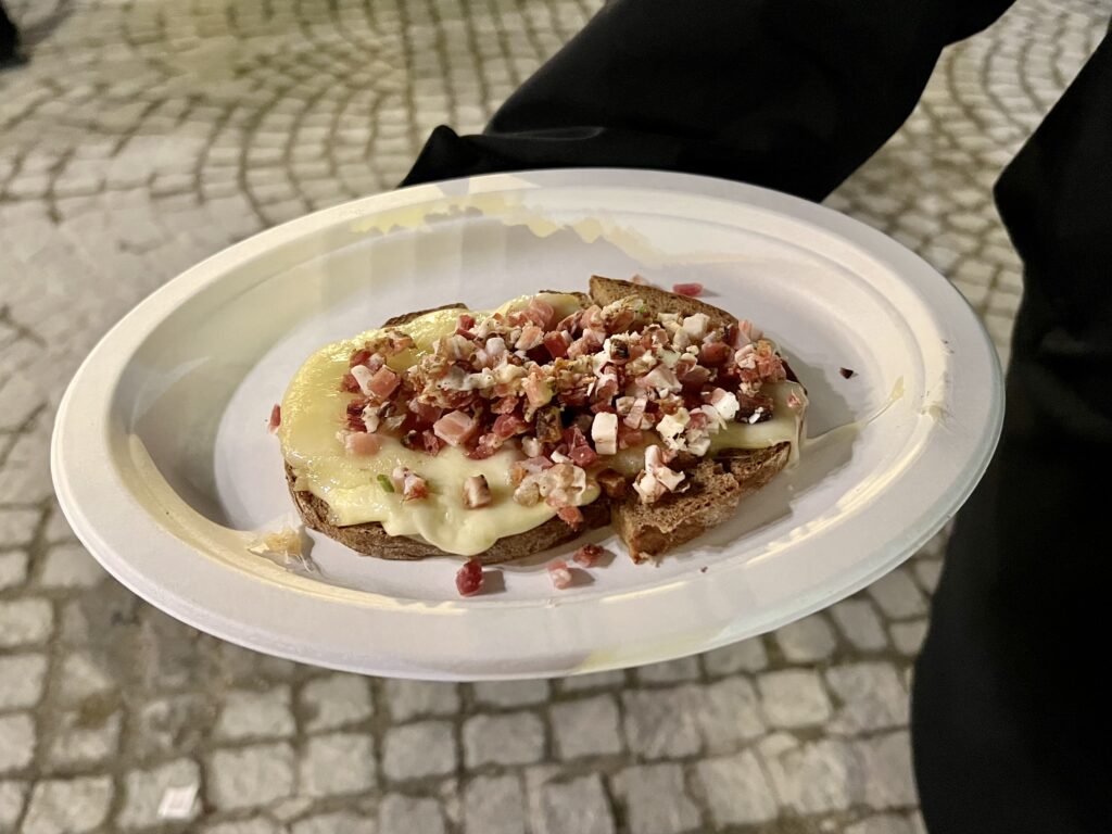 Raclette Toast at Schönbrunn Palace Christmas Market