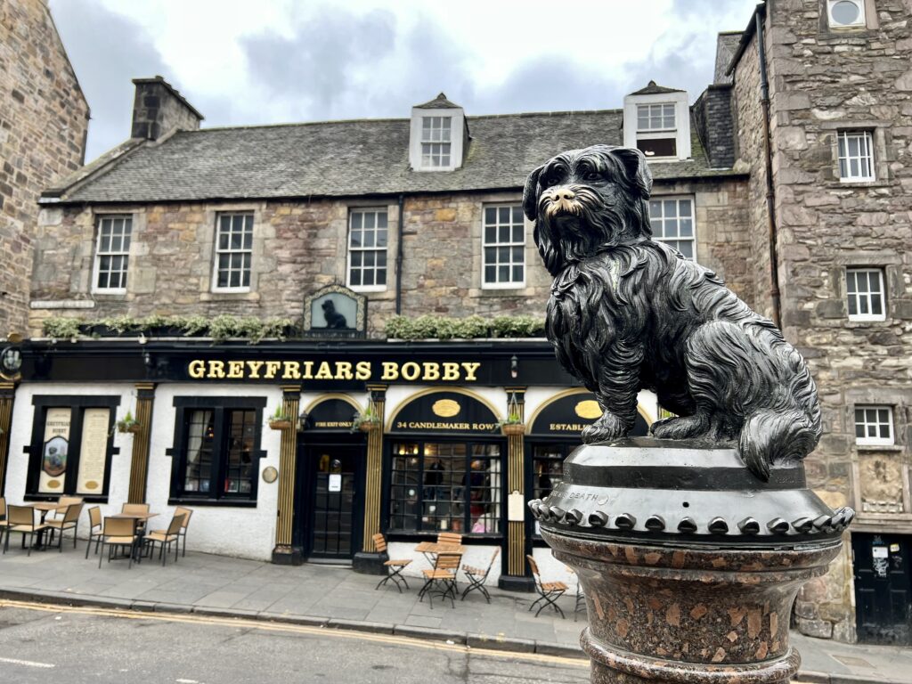 Greyfriars Bobby Statue