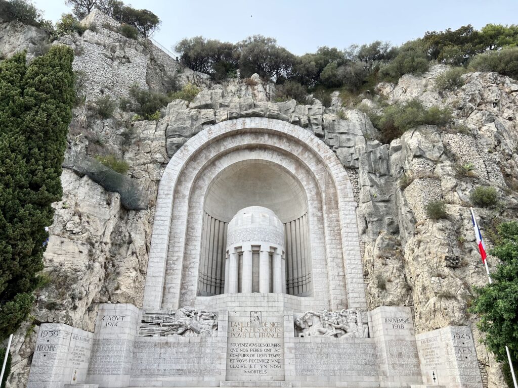 Close and Unobstructed View of the Monument