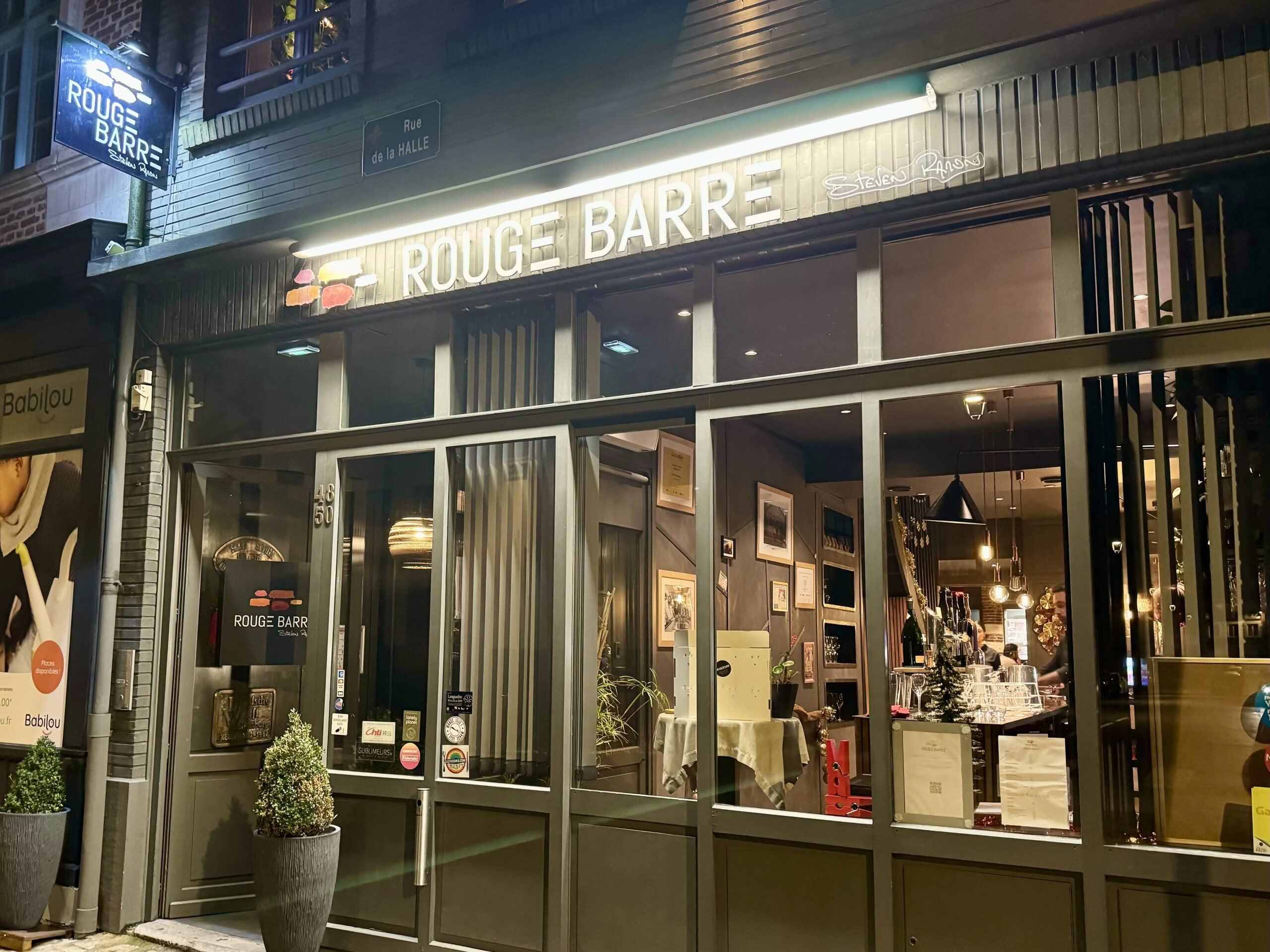 Eating at Rouge Barre in Lille, France