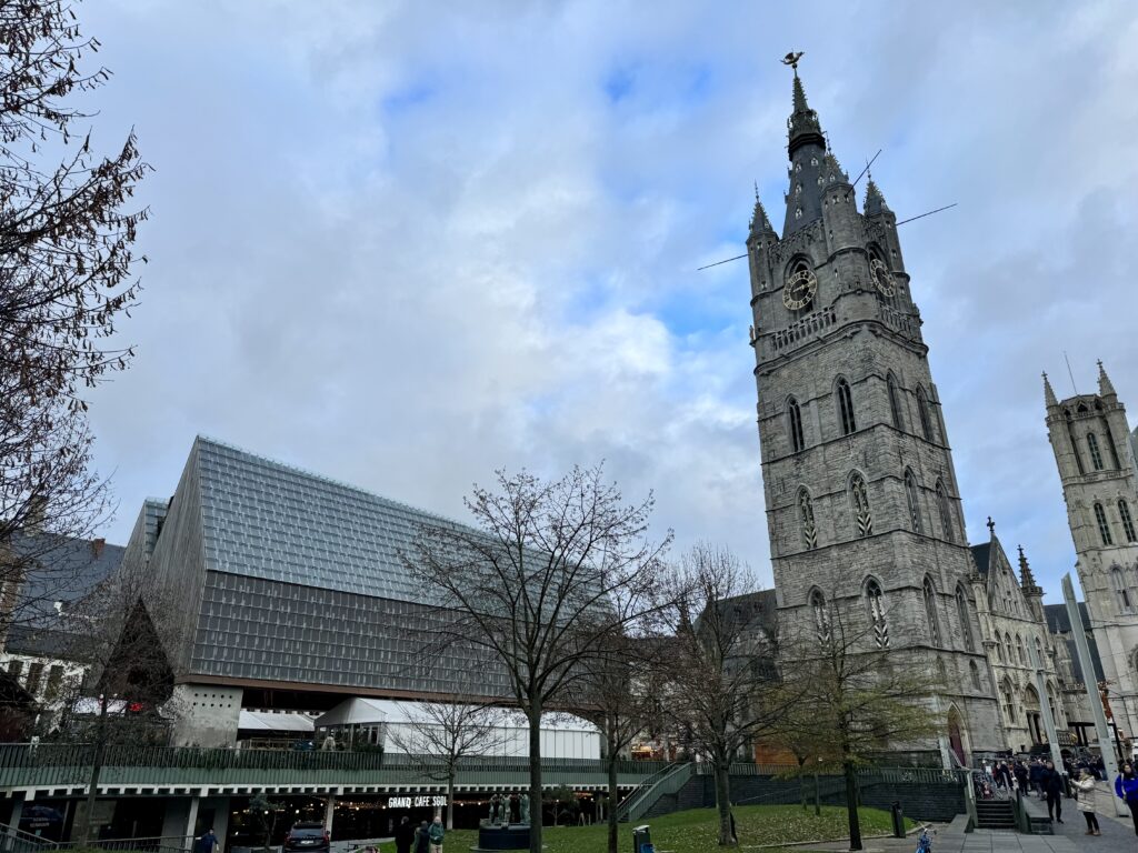 City Pavilion (L) and Belfry of Ghent (R)
