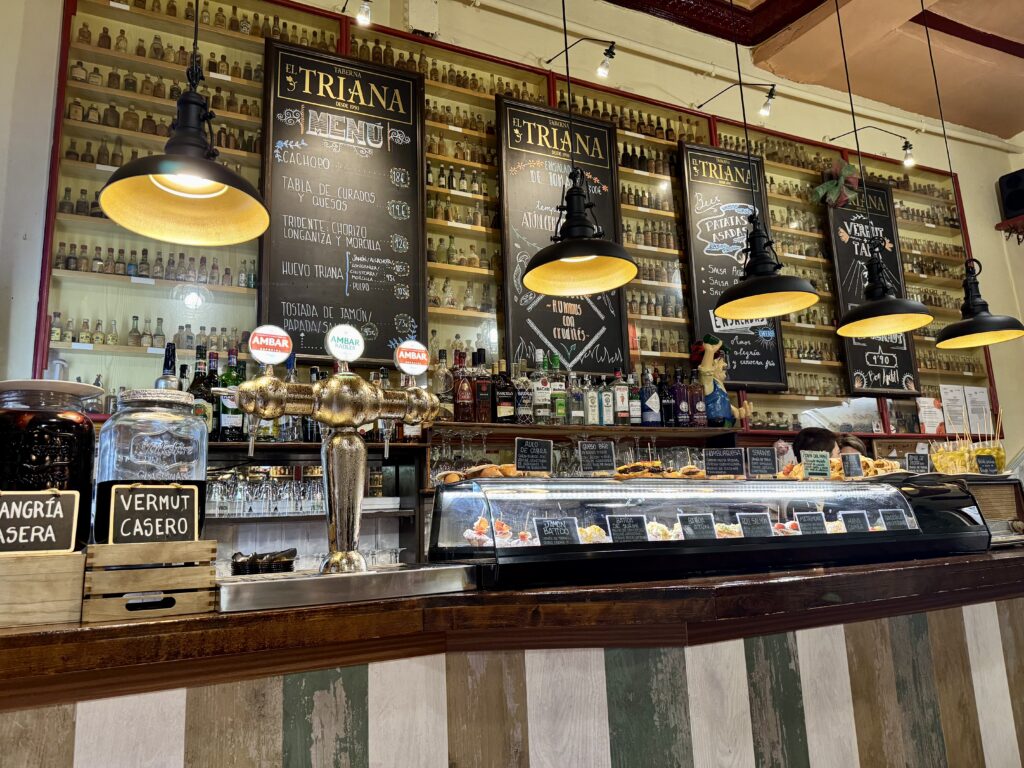 Interior of Taberna El Triana