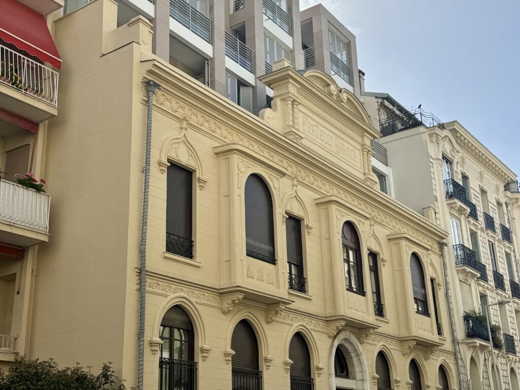 Fratelli Branca Apartment Building