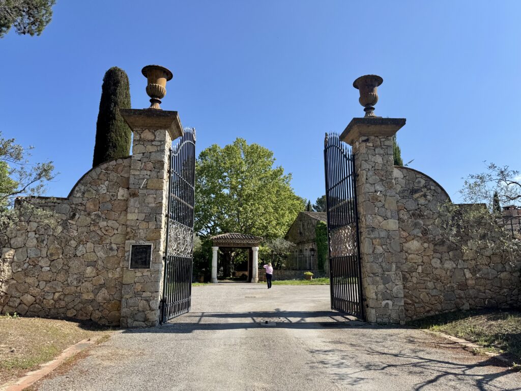 Entering Château Font du Broc
