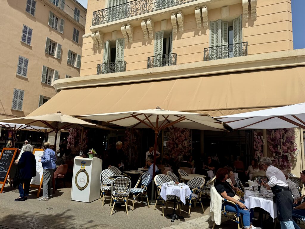 Le Chantilly, Toulon