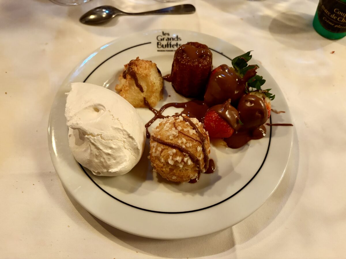 My First Plate of Dessert at Les Grands Buffets