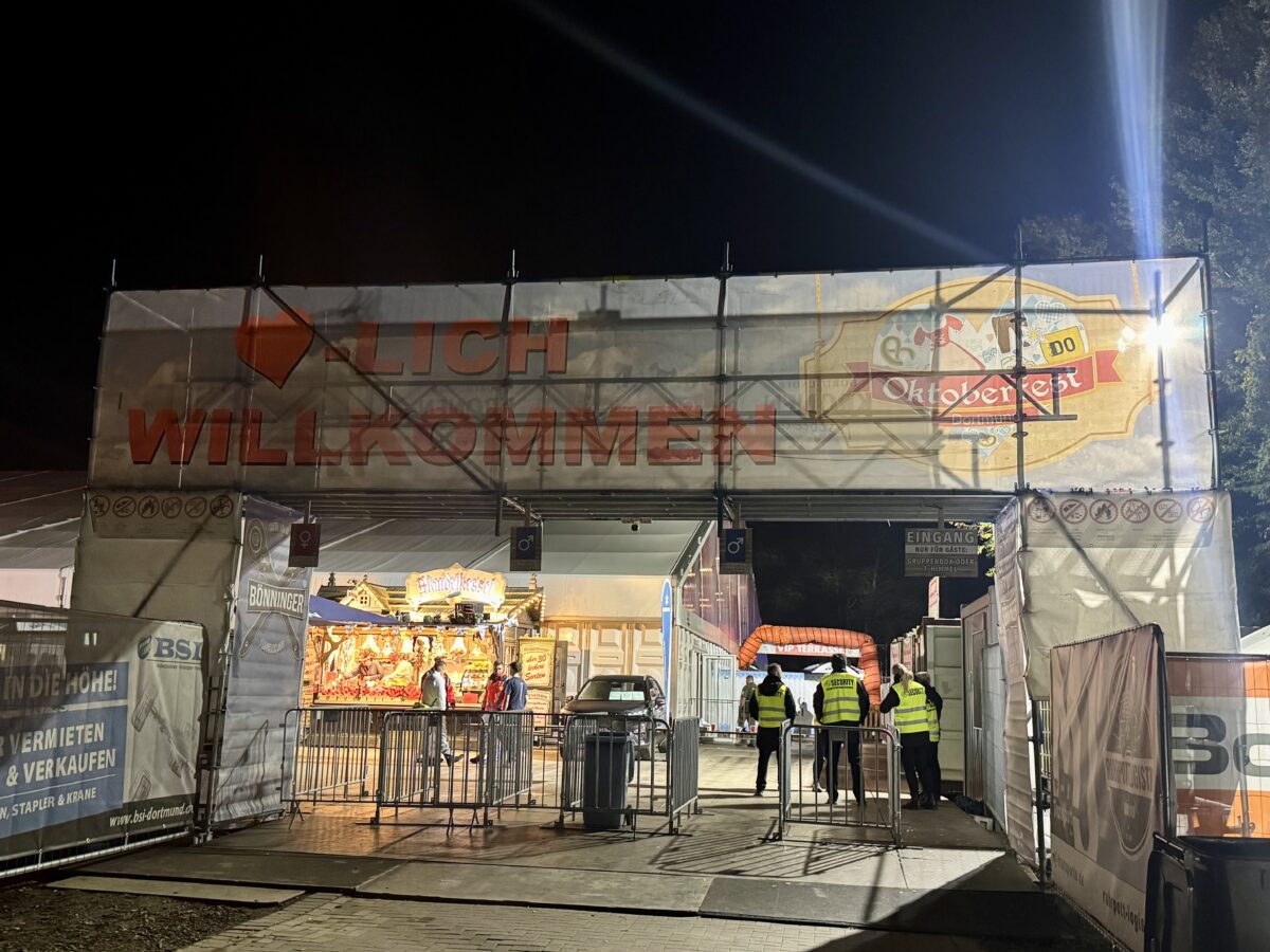 Dortmund Oktoberfest Entry/Exit Gate