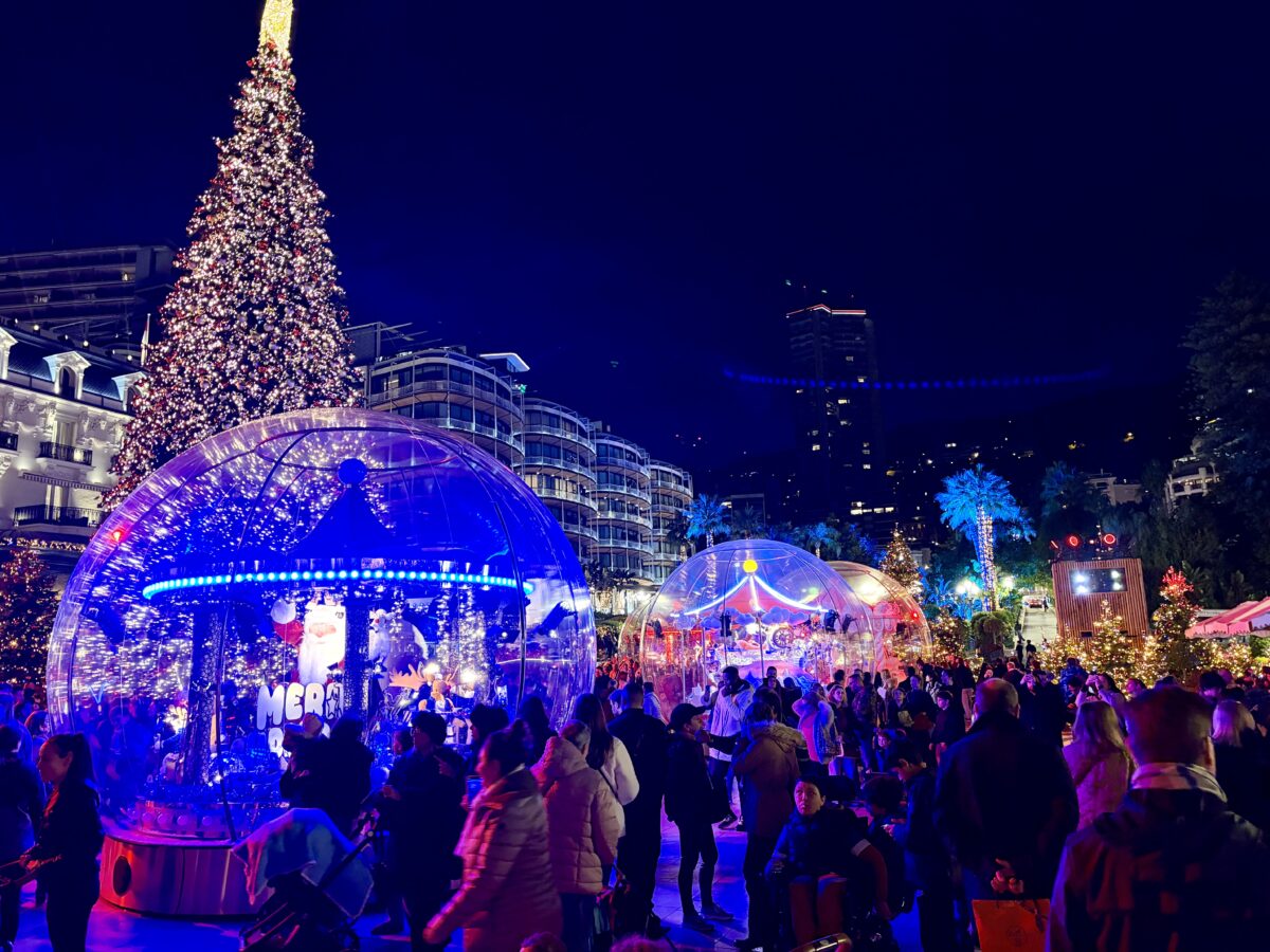 Christmas Snow Globes, Place du Casino