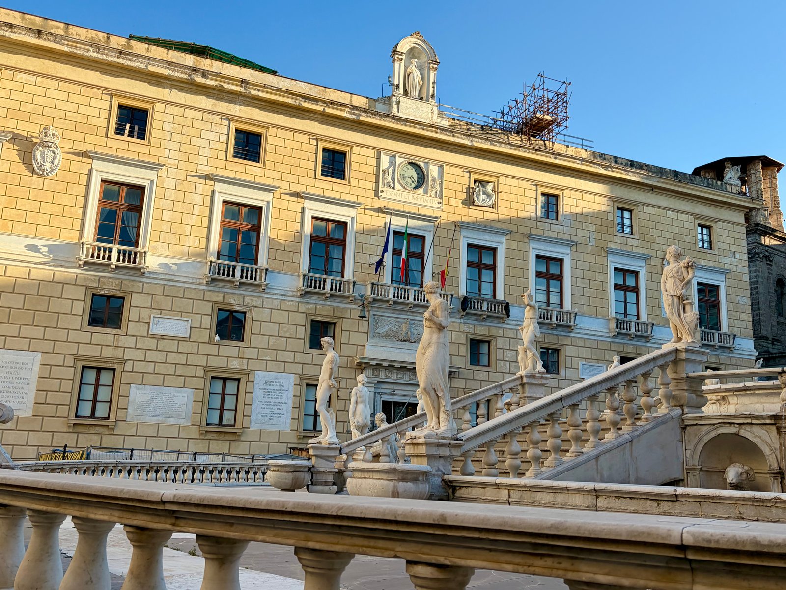 City Hall and Side View of Fontana Pretoria